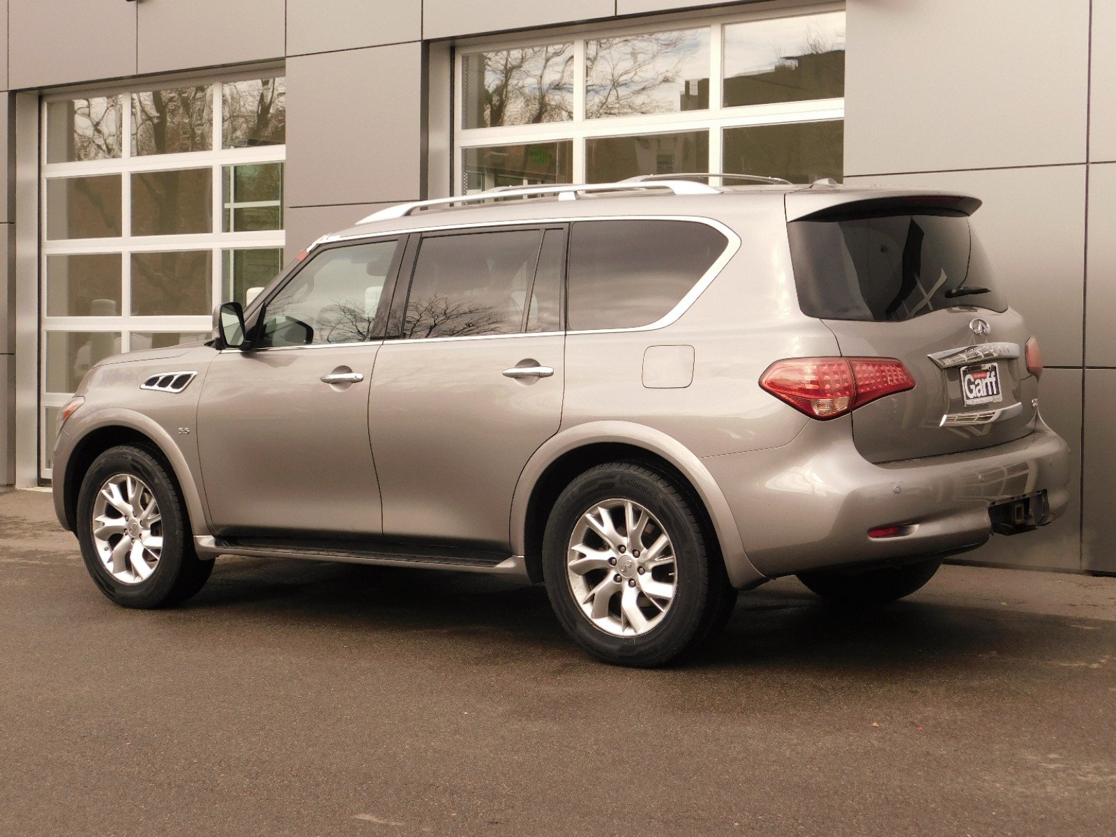 Infiniti qx80 4wd